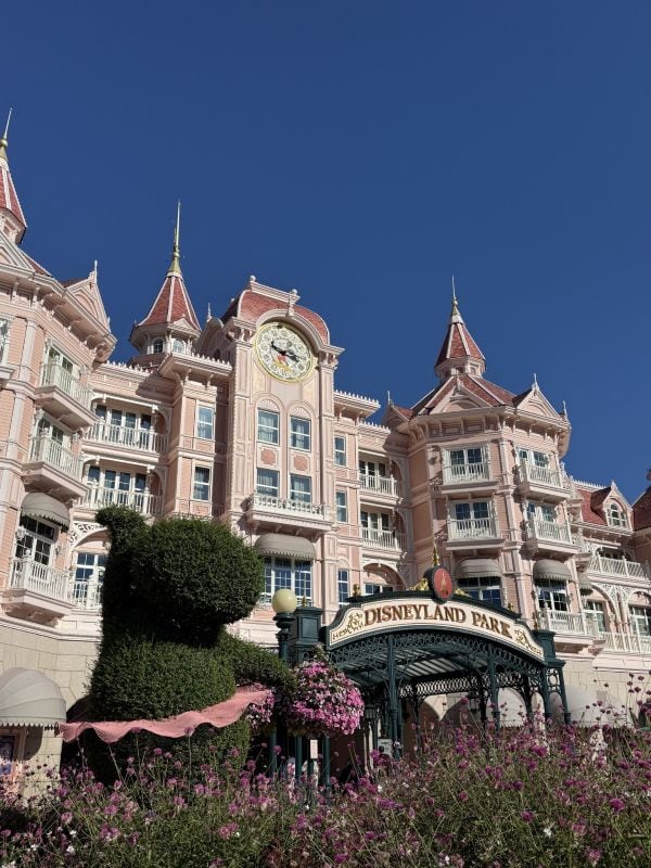 Disneyland Paris Entrance
